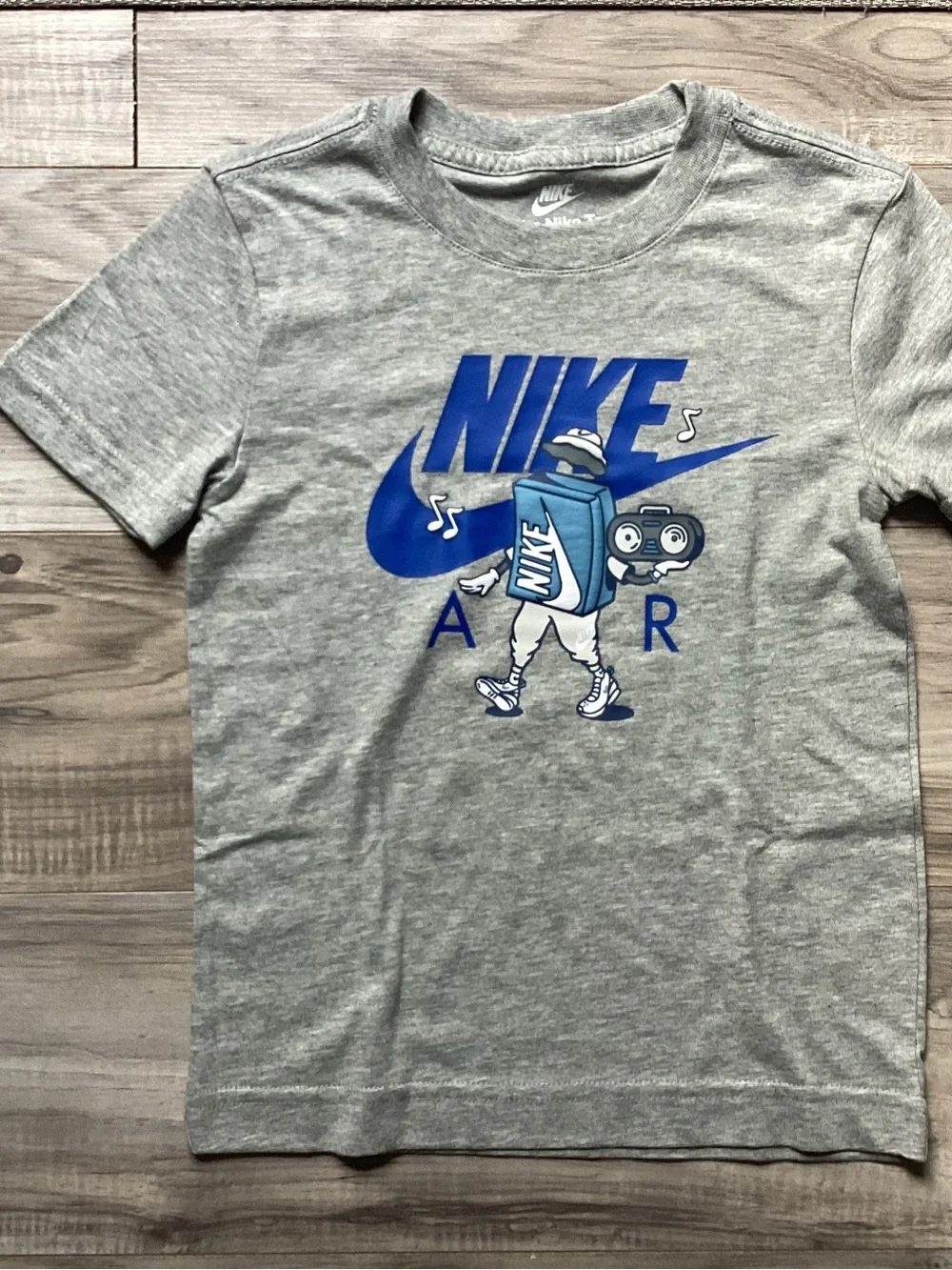 Nike boys Tee & Shorts outfit size 4/4T(NWT) ~PRICE IS FIRM, NO OFFERS~ - Picture 3 of 4